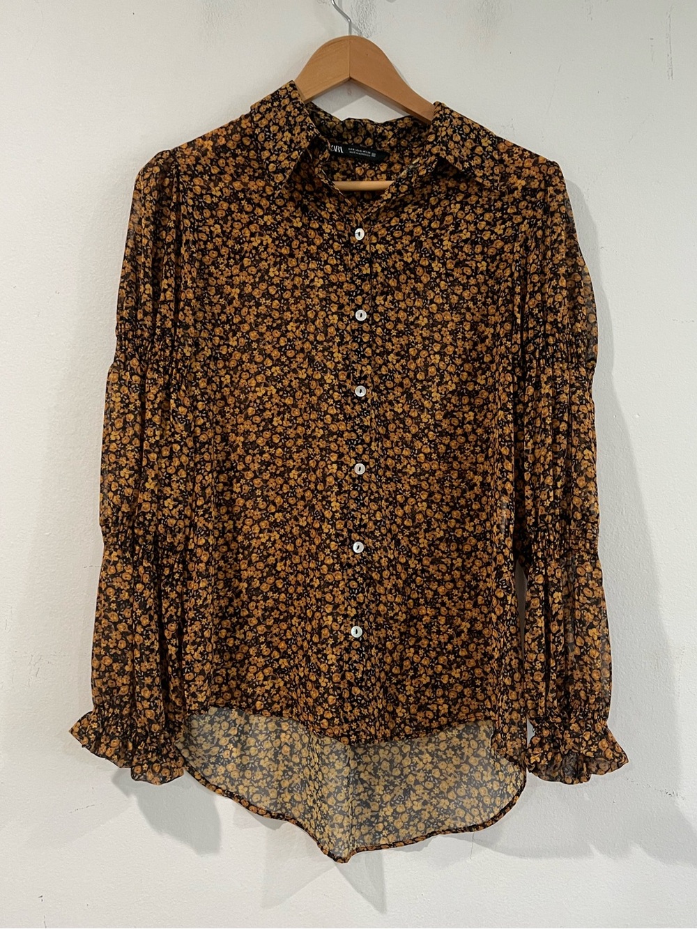 ZARA Women's Floral Button-Front Blouse - Black & Mustard S
